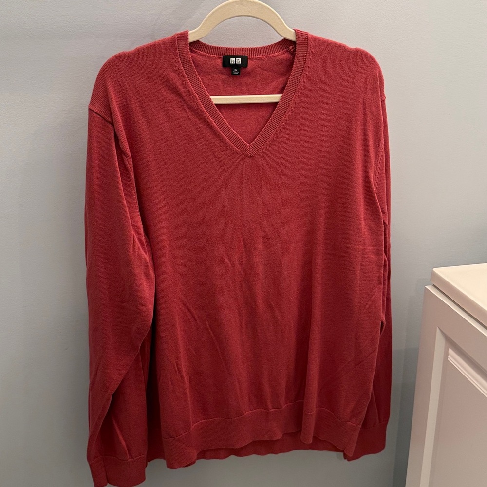 Uniqlo Rust Red V-Neck Sweater